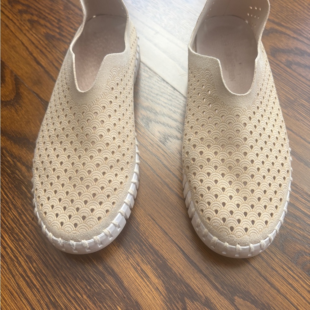 Ilse Jacobsen Tulip Flats